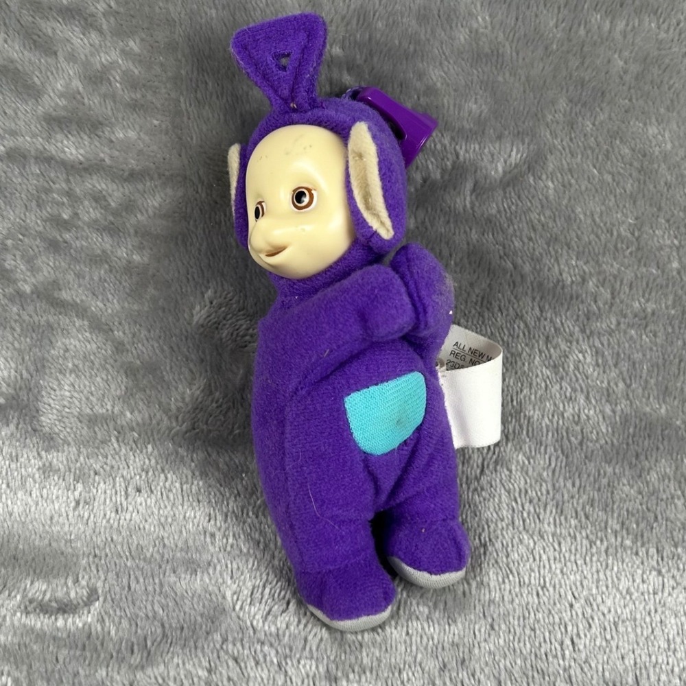 Vintage 2000 McDonalds Teletubbies Tinky Winky Purple Plush Toy Collectible